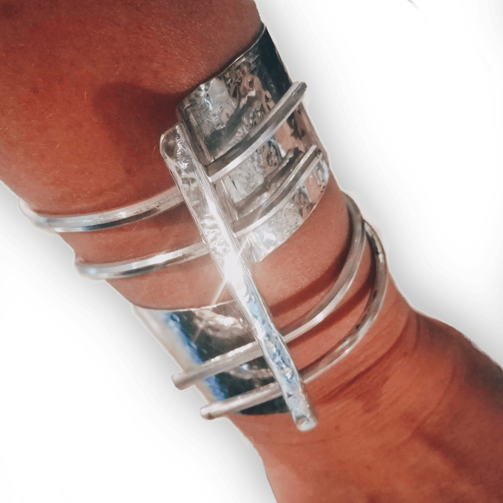 close up from fitting the bracelet before hammering the ends of the silver wire and soldering everything into place